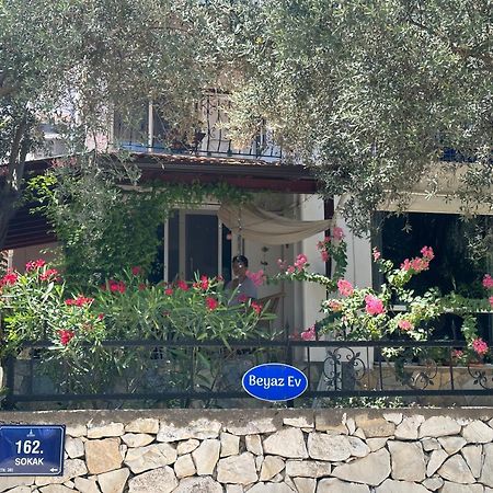 Beyaz Ev Apartment Seferihisar Exterior foto